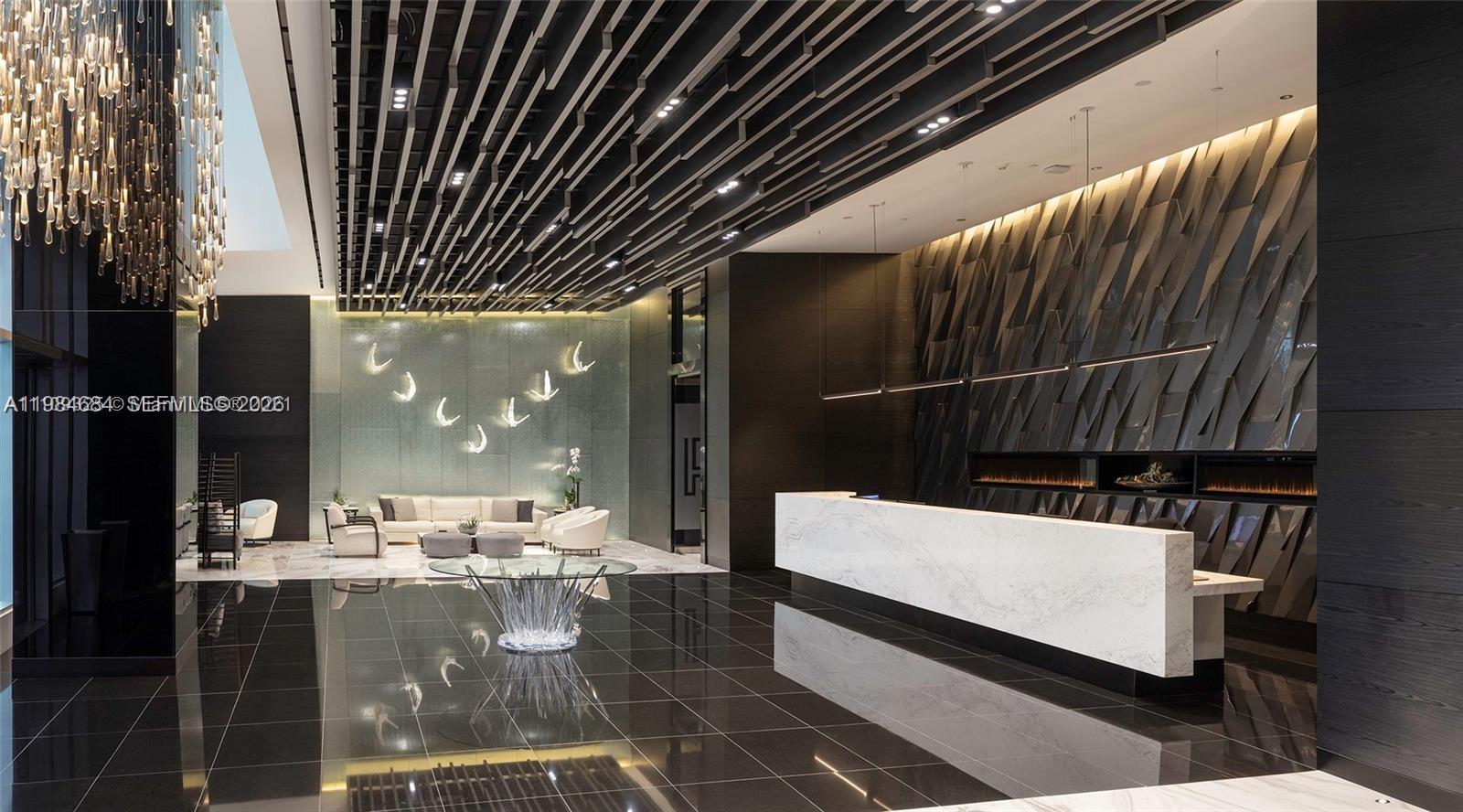 PARAMOUNT MIAMI WORLD - Residential