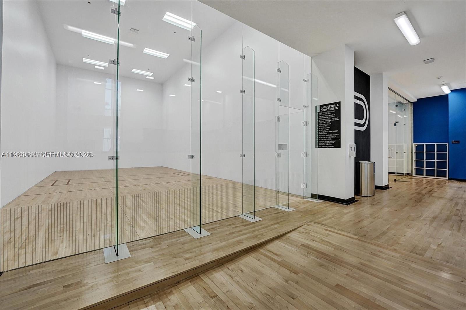 PARAMOUNT MIAMI WORLD - Residential