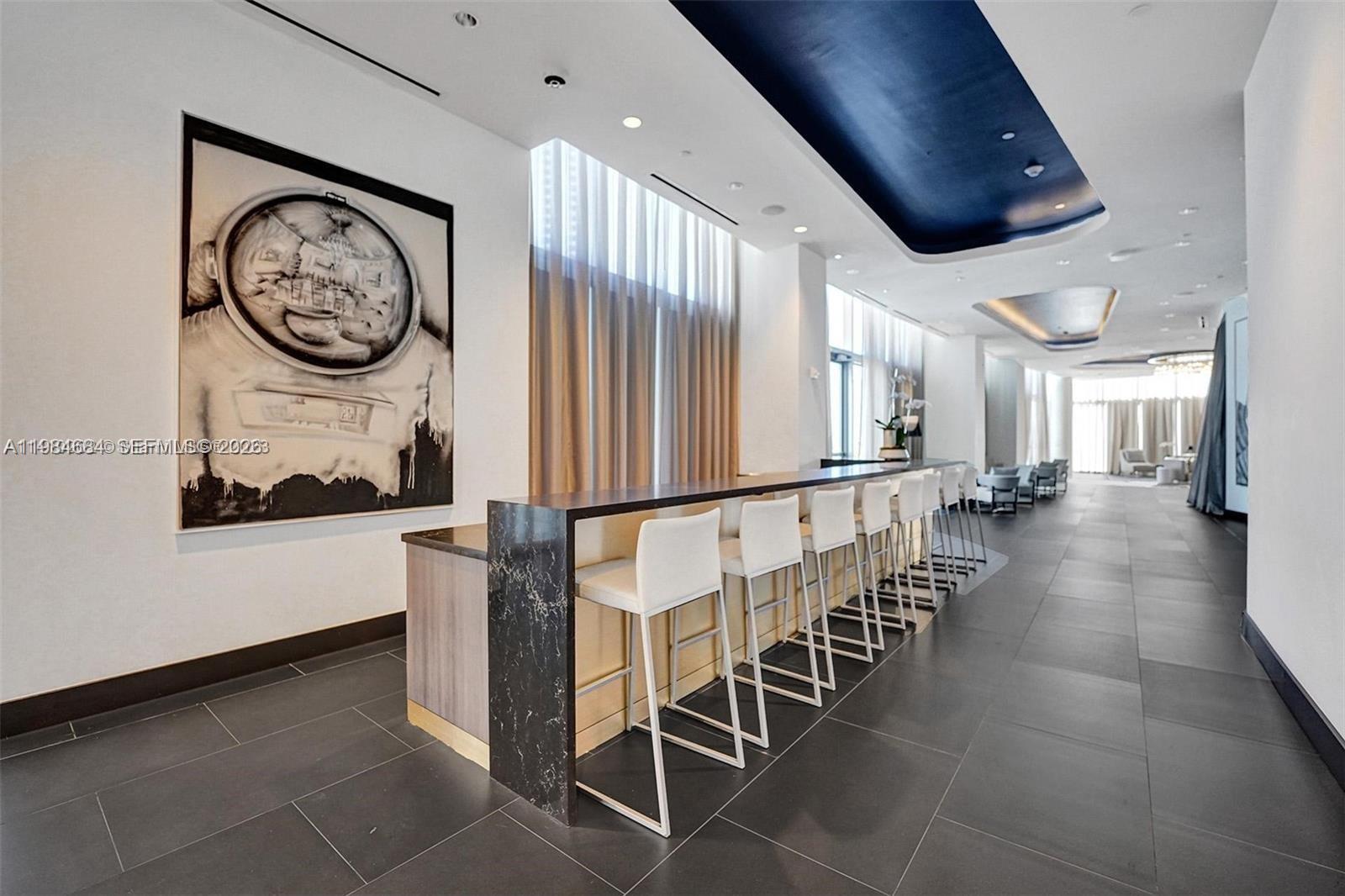 PARAMOUNT MIAMI WORLD - Residential