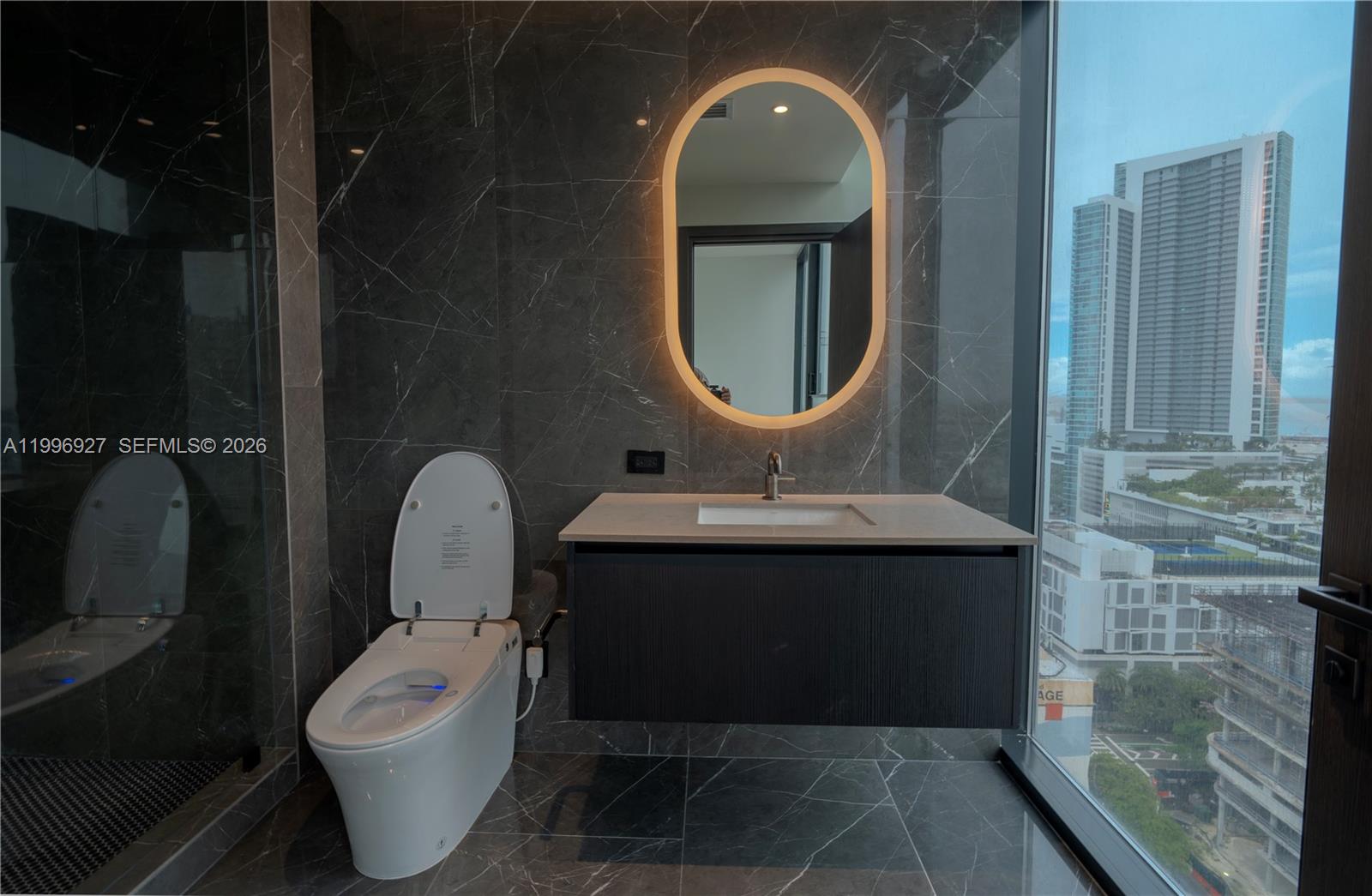 Elleven Hotel & Residences - Residential