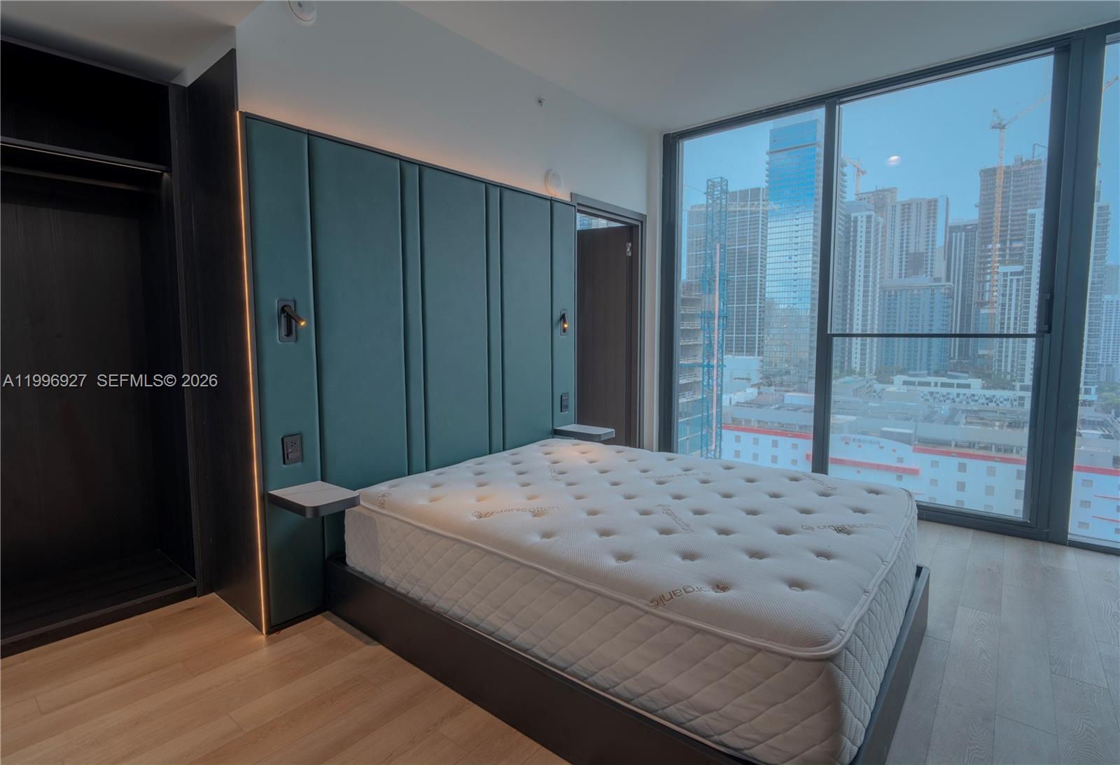 Elleven Hotel & Residences - Residential