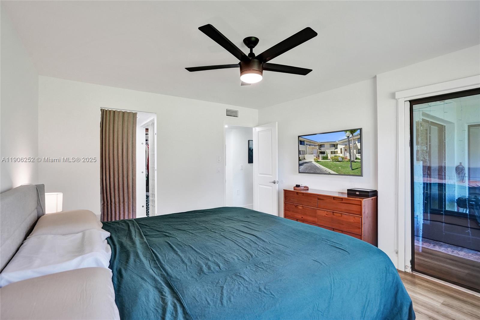 PARC VILLAGE CONDO - Residential Lease