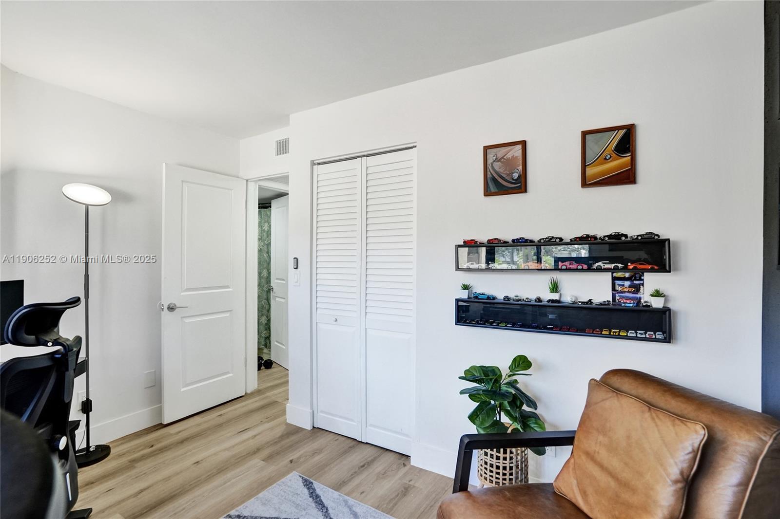 PARC VILLAGE CONDO - Residential Lease