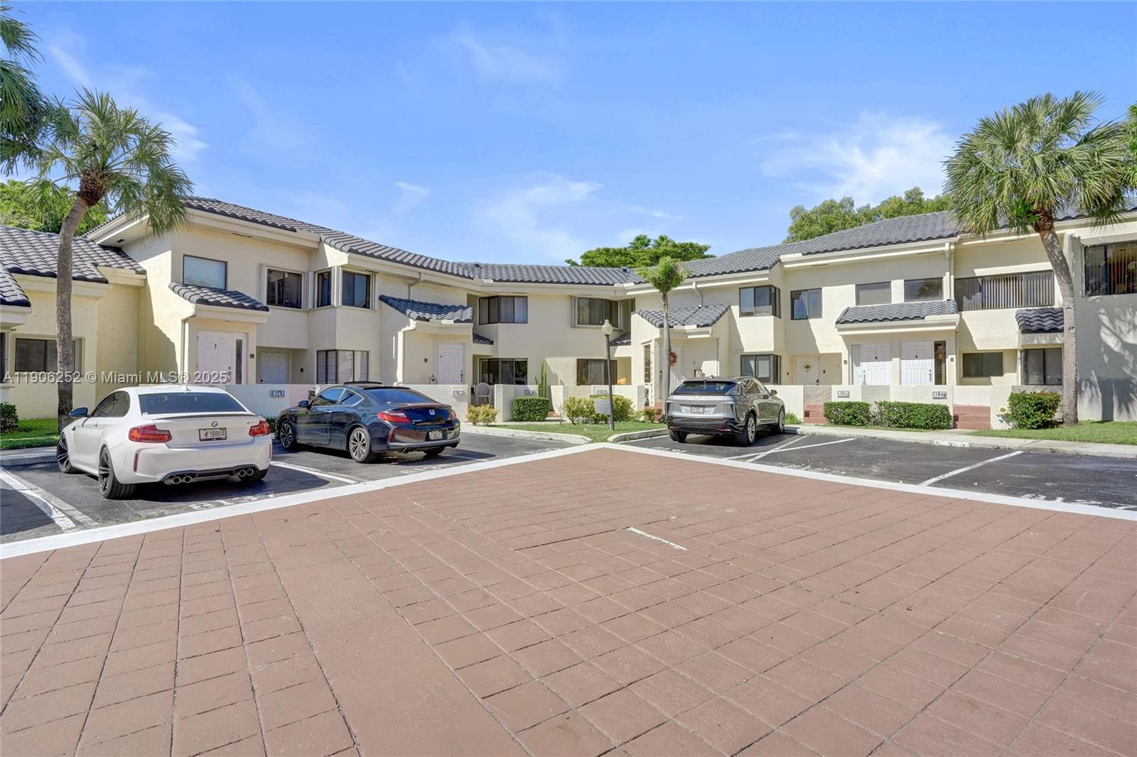 PARC VILLAGE CONDO - Residential Lease