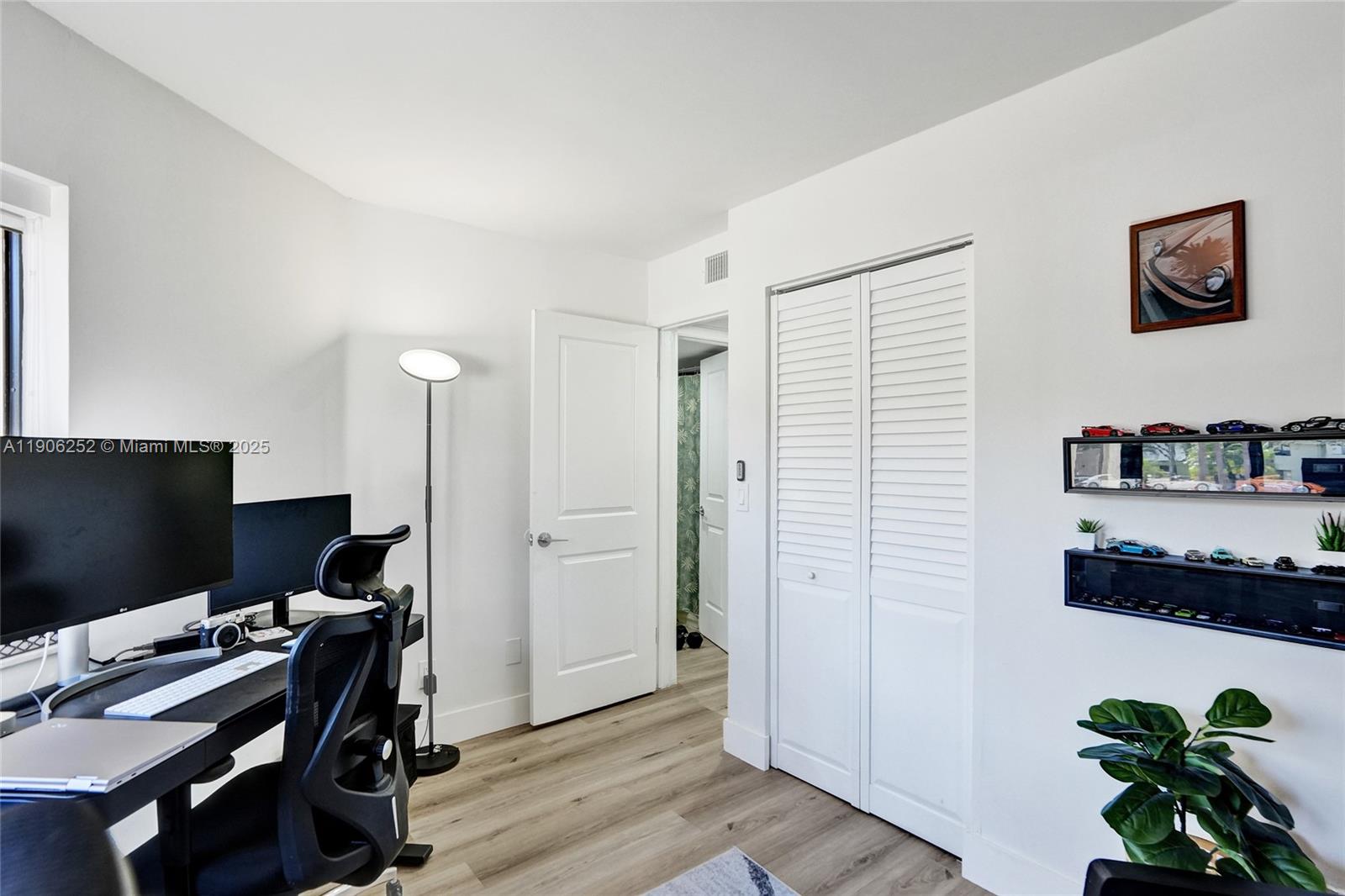 PARC VILLAGE CONDO - Residential Lease