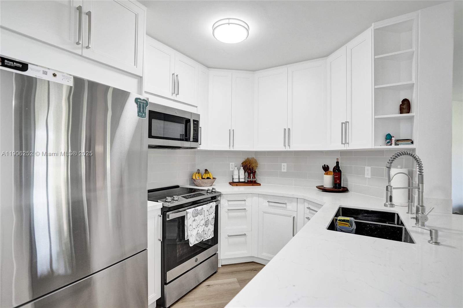 PARC VILLAGE CONDO - Residential Lease