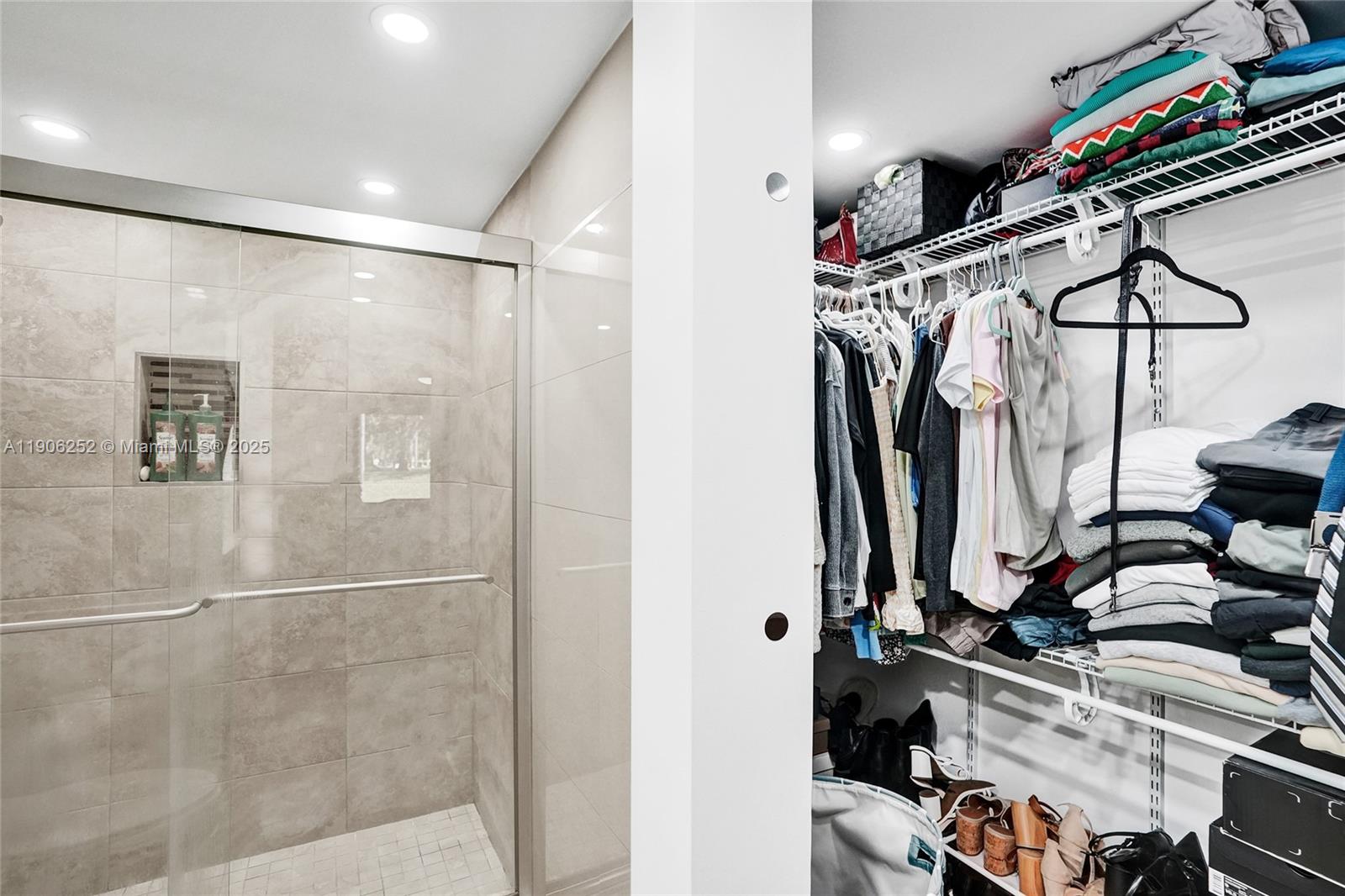 PARC VILLAGE CONDO - Residential Lease