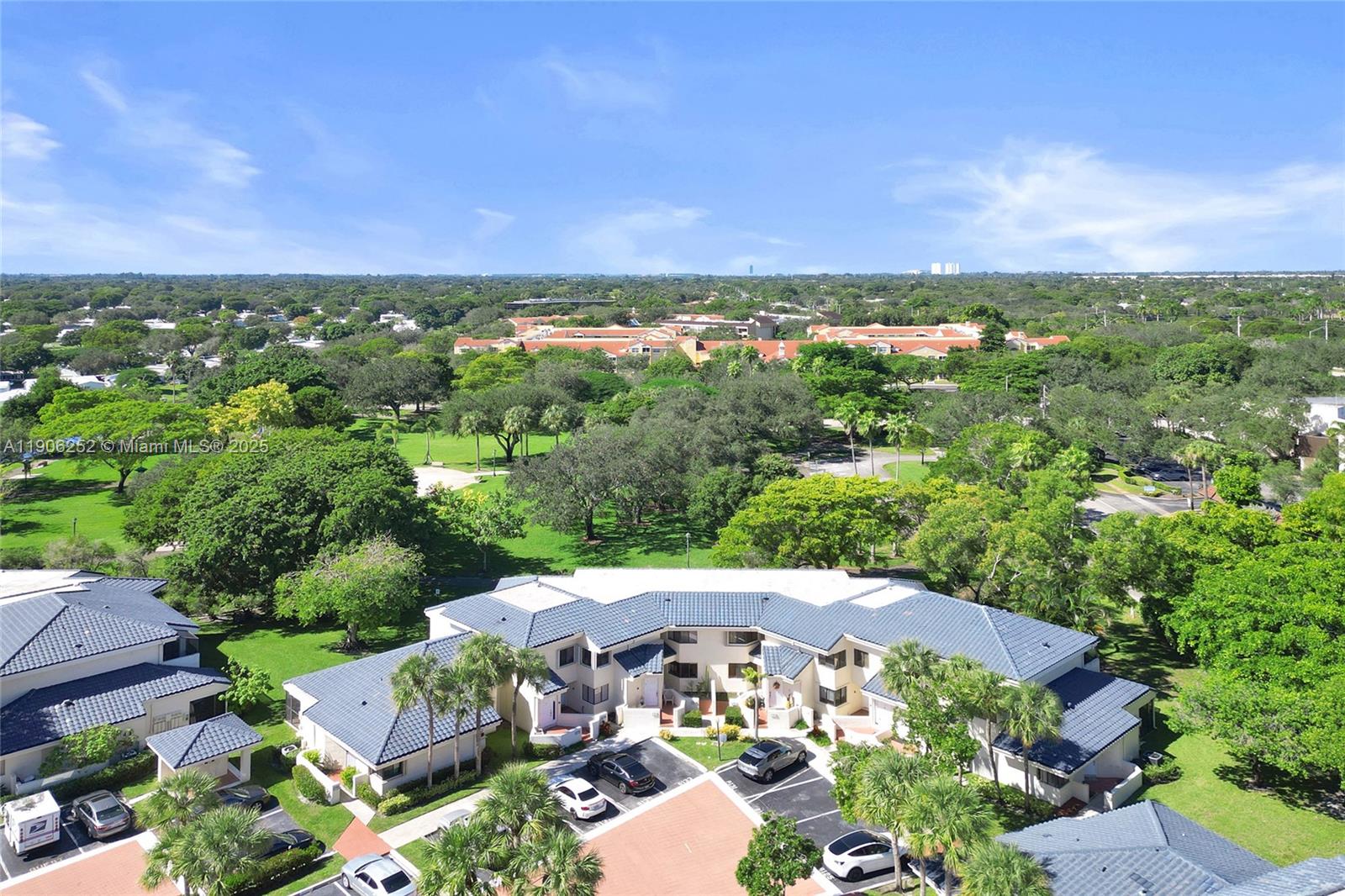 PARC VILLAGE CONDO - Residential Lease