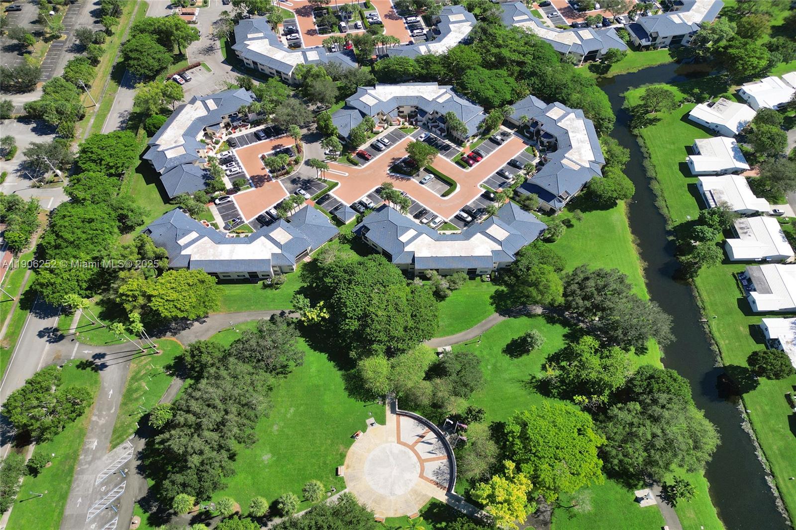 PARC VILLAGE CONDO - Residential Lease