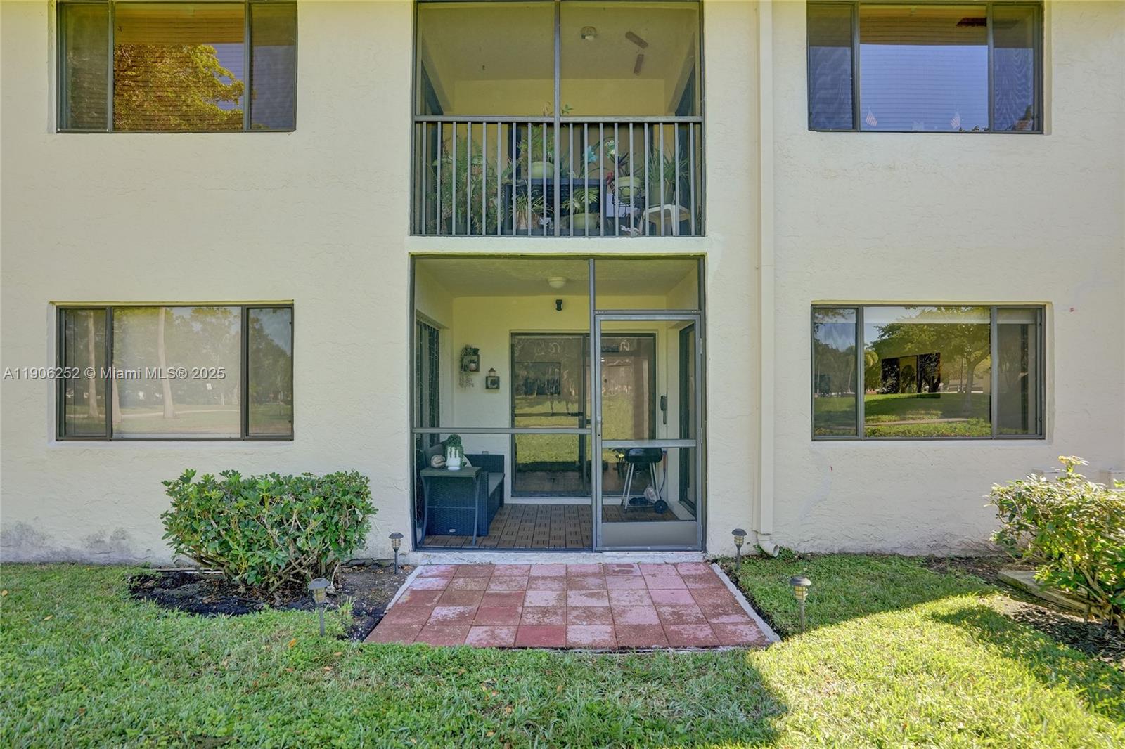 PARC VILLAGE CONDO - Residential Lease