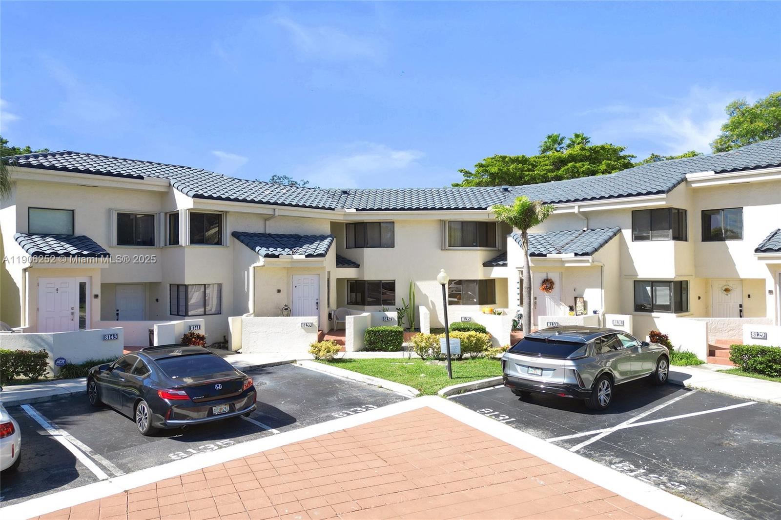 PARC VILLAGE CONDO - Residential Lease