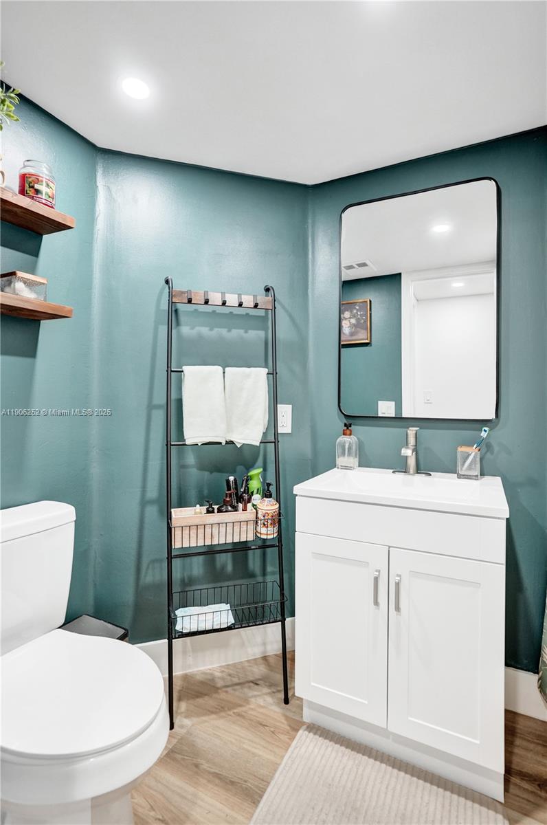 PARC VILLAGE CONDO - Residential Lease