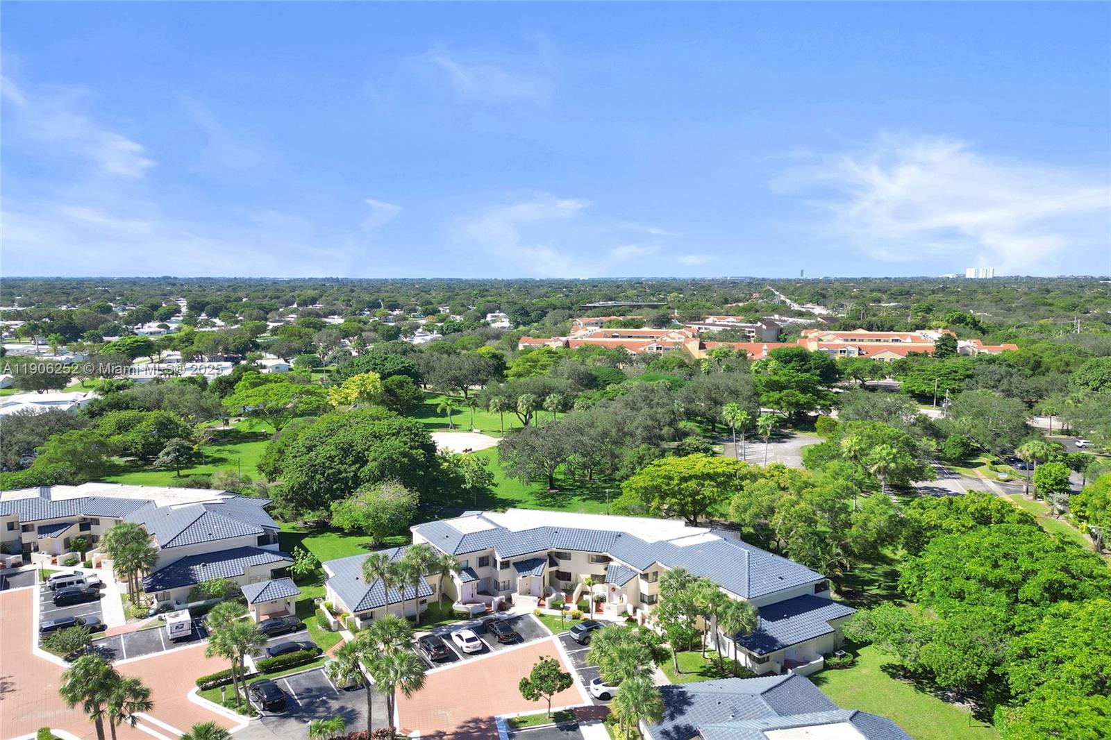 PARC VILLAGE CONDO - Residential Lease