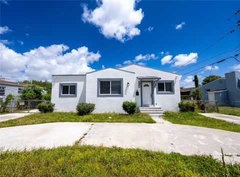1221 NW 75th St 0 Miami FL 33147