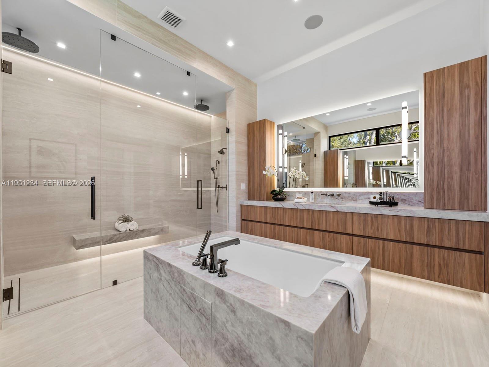 FARMERS ACRES - Residential