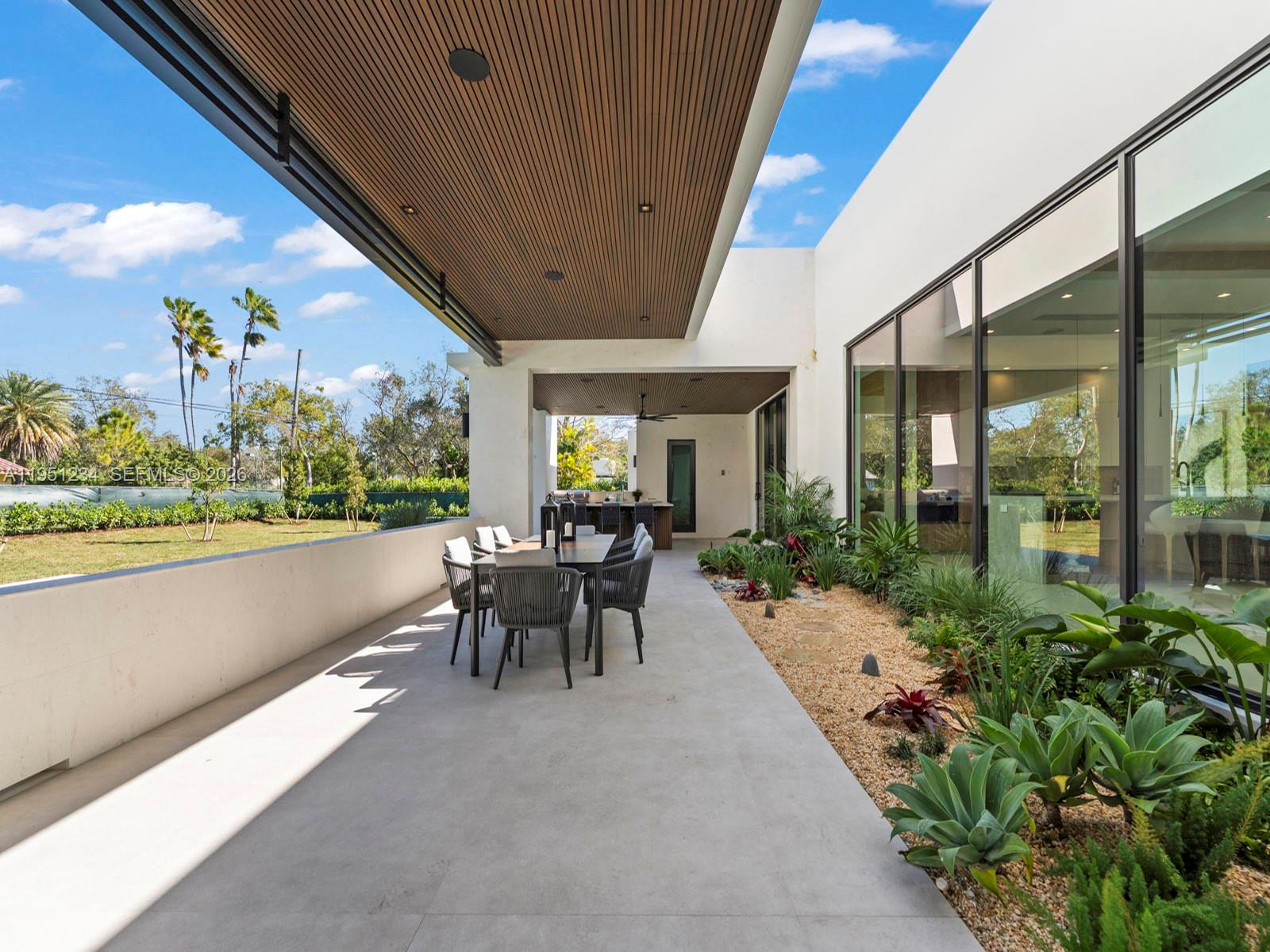 FARMERS ACRES - Residential