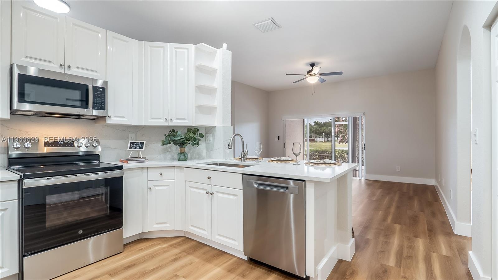 LAKES OF WESTERN PINES RE - Residential