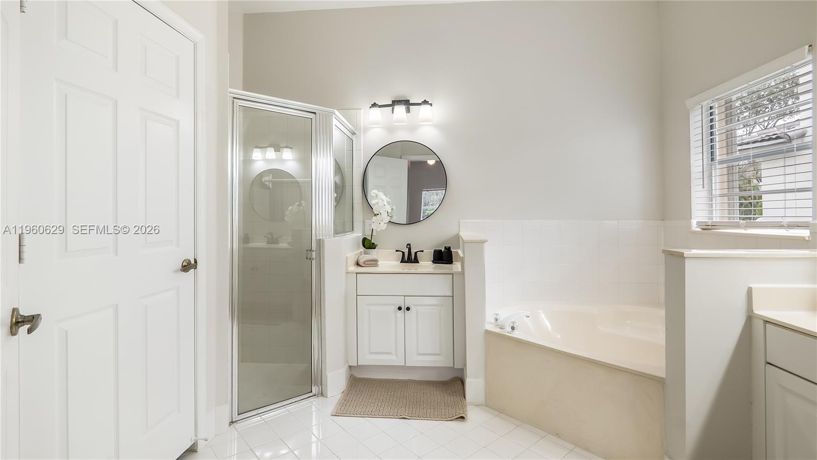 LAKES OF WESTERN PINES RE - Residential