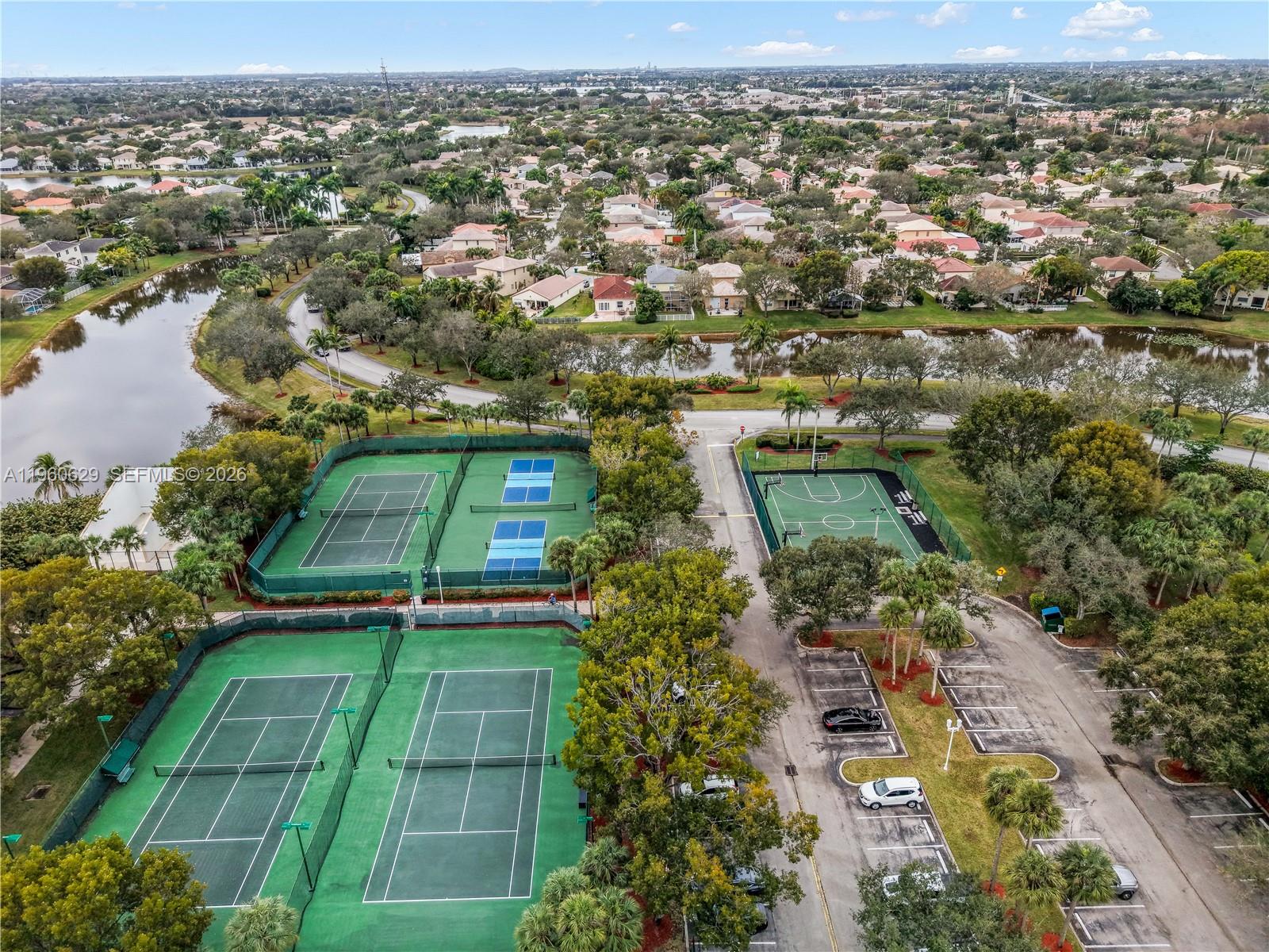 LAKES OF WESTERN PINES RE - Residential