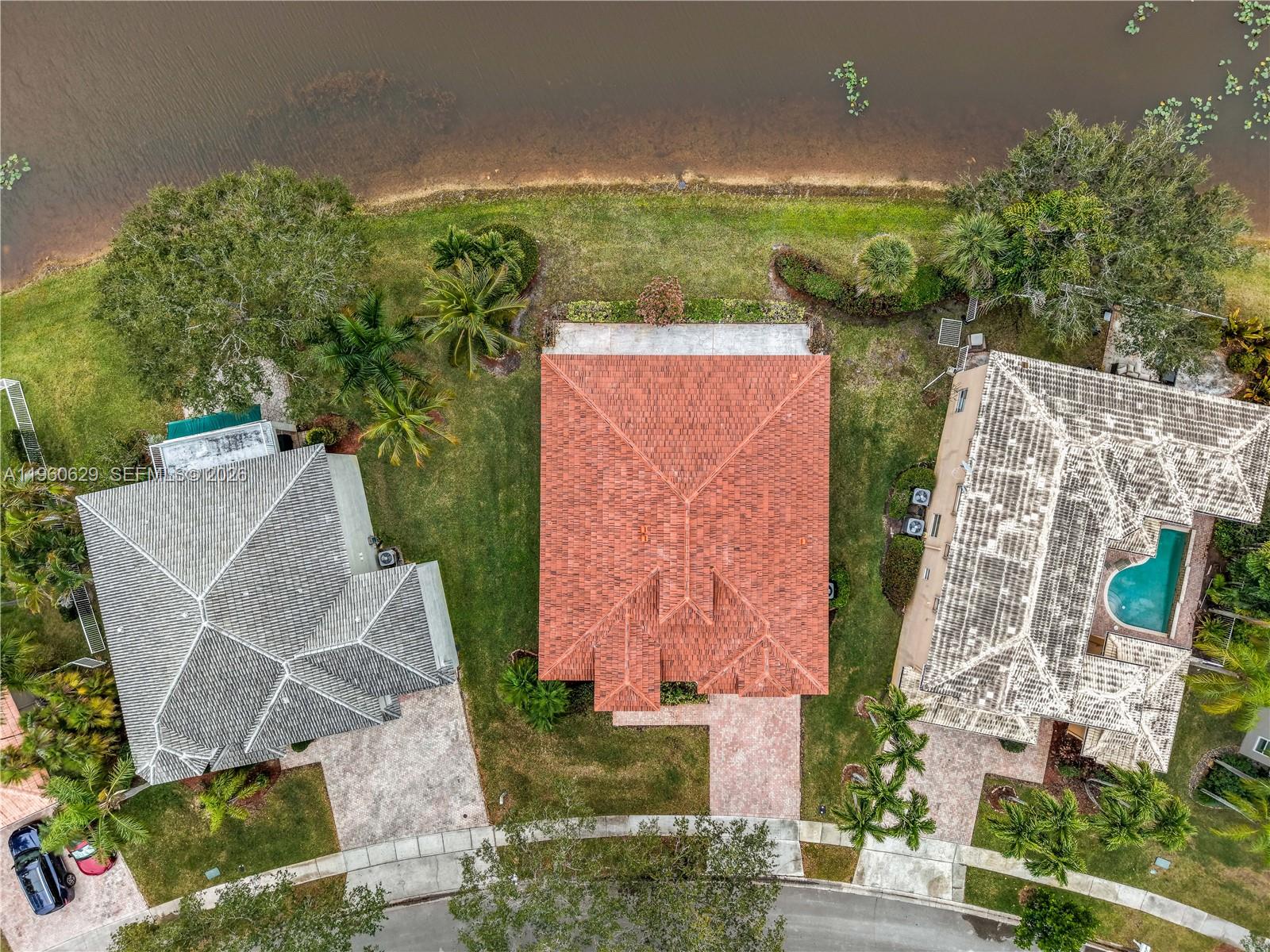 LAKES OF WESTERN PINES RE - Residential