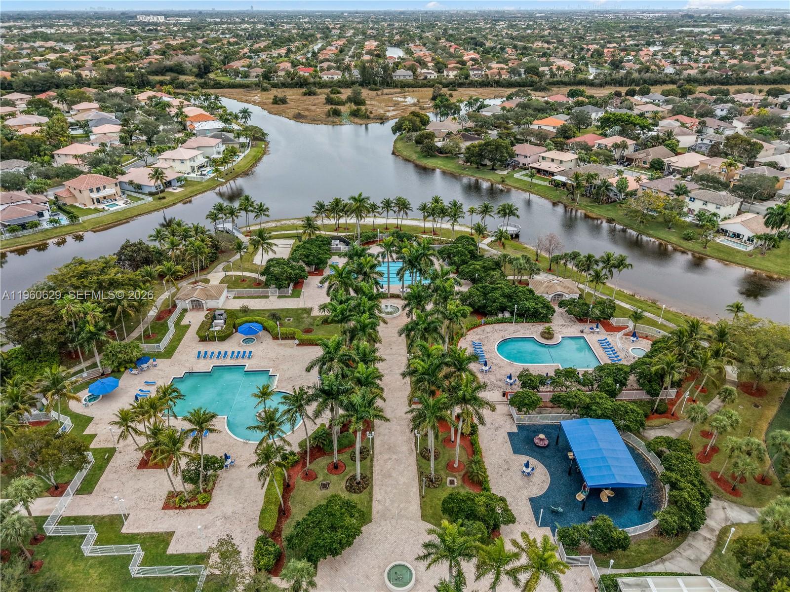 LAKES OF WESTERN PINES RE - Residential