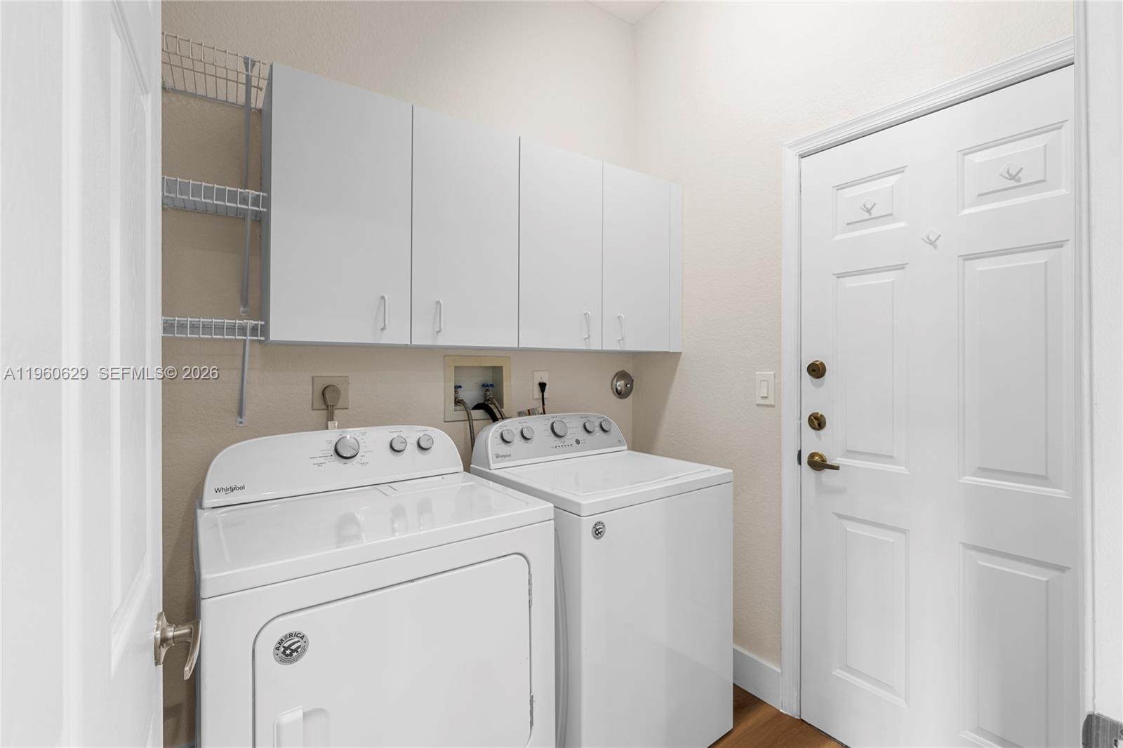 LAKES OF WESTERN PINES RE - Residential