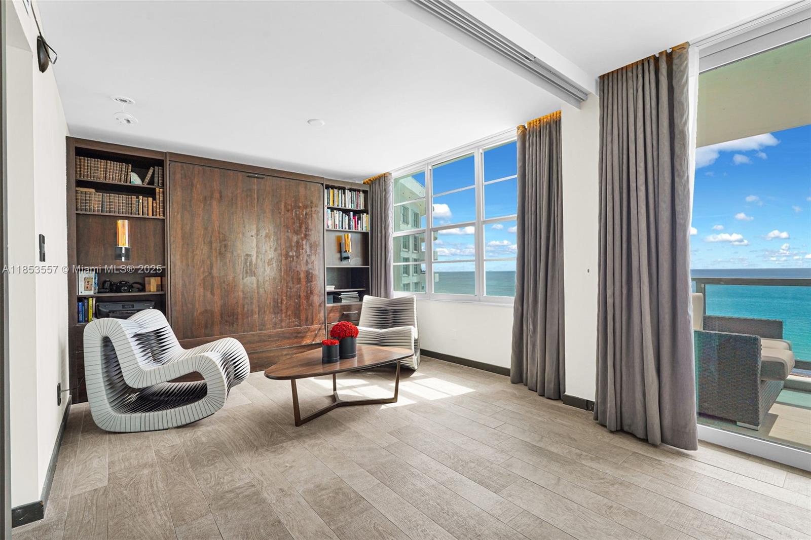 5151 Collins Ave 1519