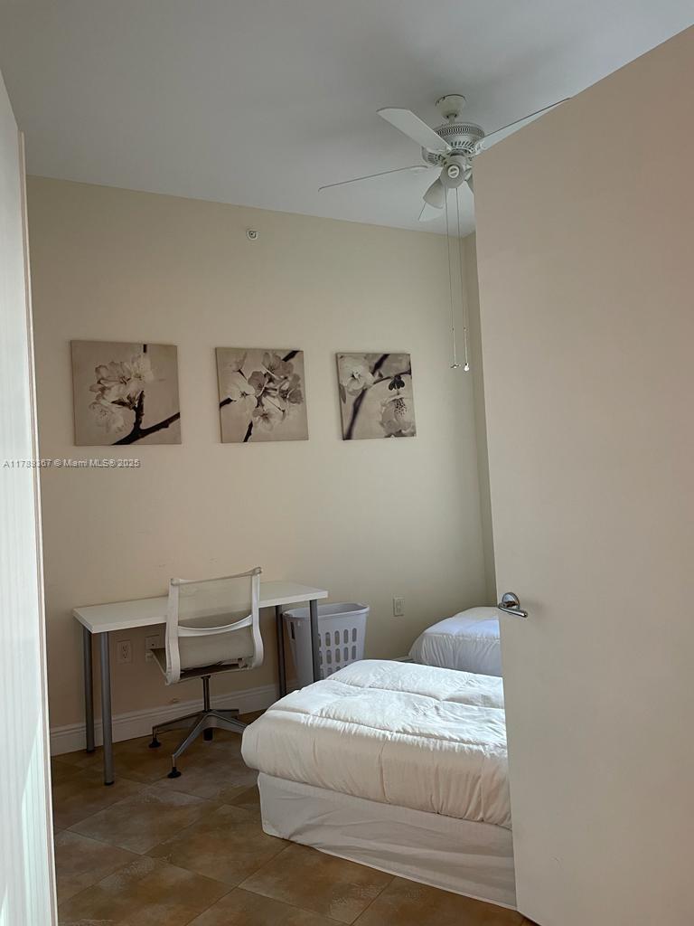 TURNBERRY VILLAGE - Residential