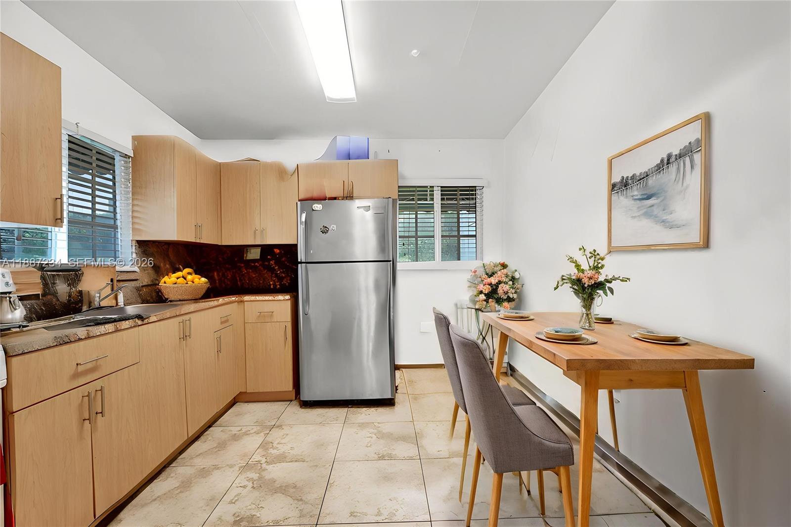 AMD PLAT OF SUNSET LAKE S - Residential Income