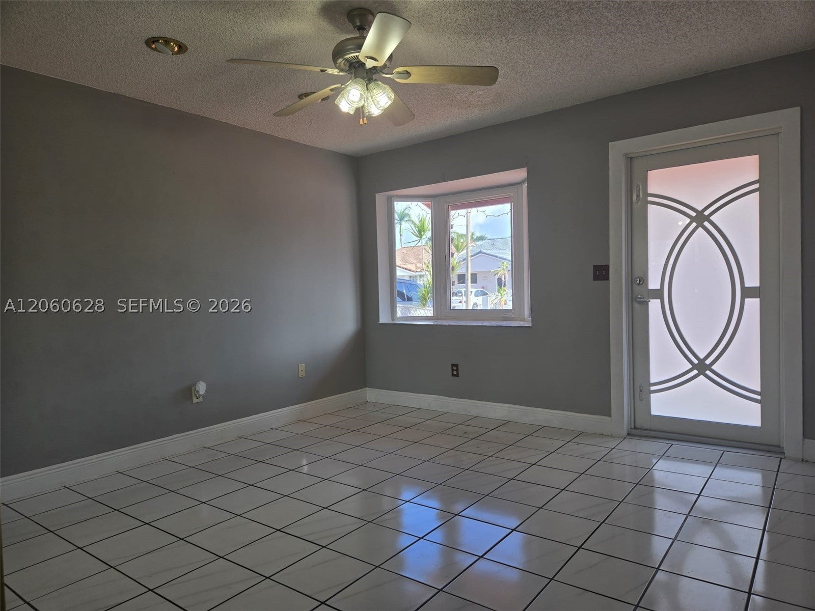 8810 NW 114th Ter