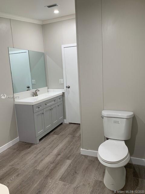 COCOWALK ESTATES - Residential Lease