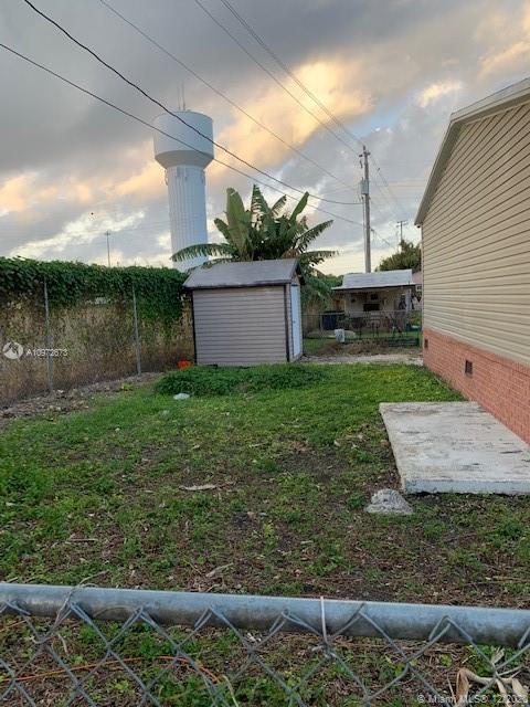 COCOWALK ESTATES - Residential Lease