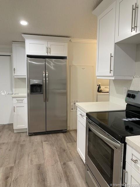 COCOWALK ESTATES - Residential Lease