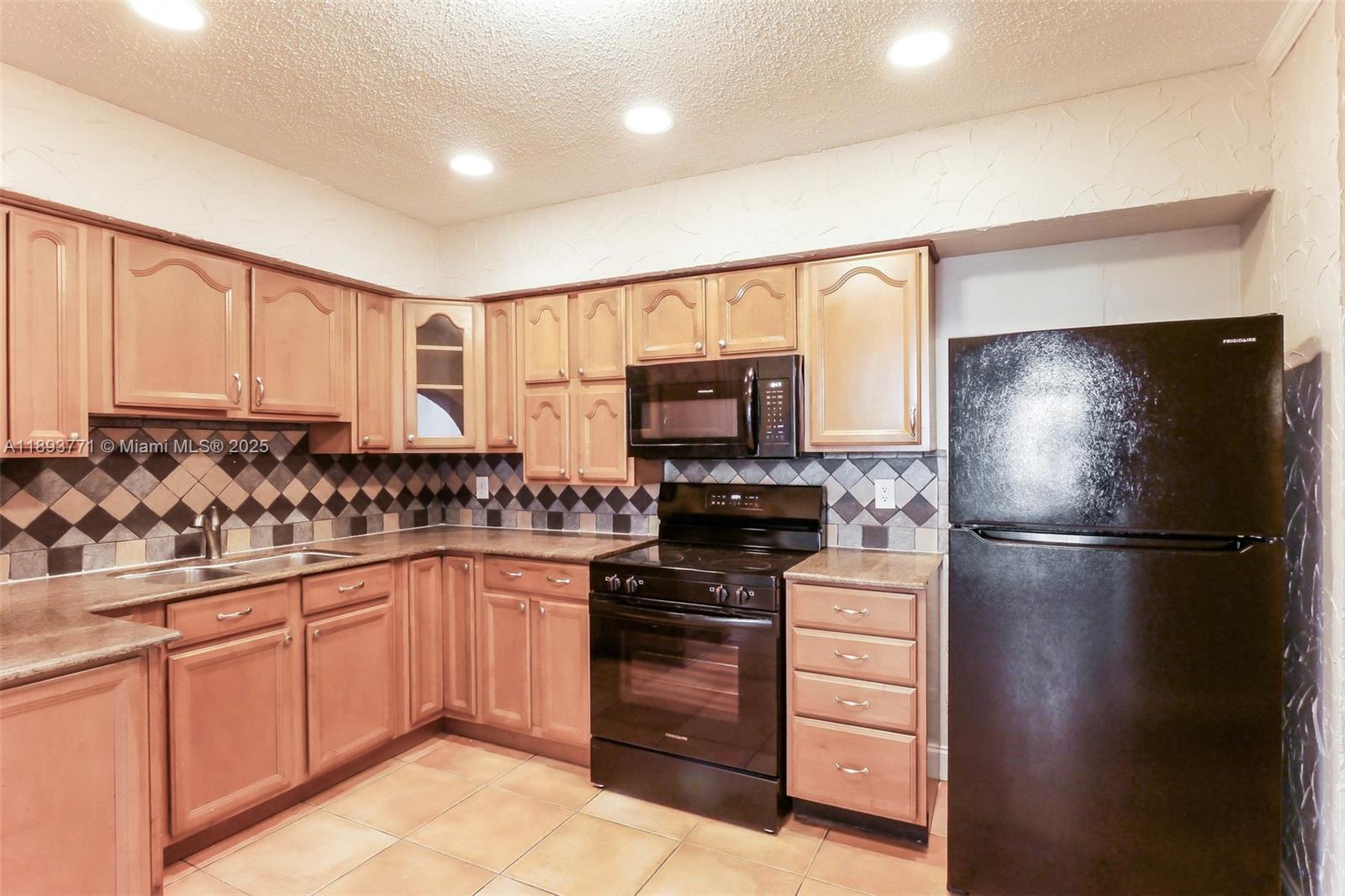 INGALLS TRACTS - Residential Lease