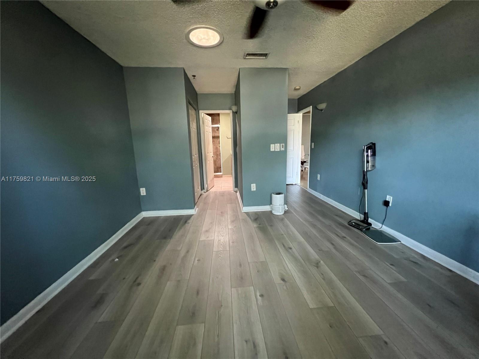 BOCAR CONDO - Residential Lease