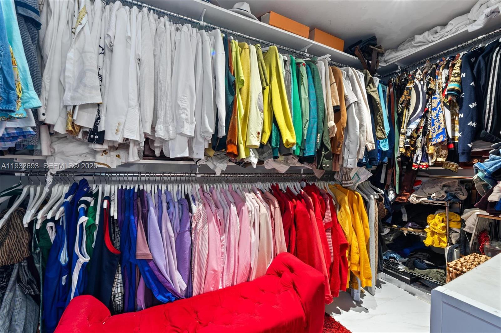 LAKES OF THE MEADOW SEC 1 - Residential