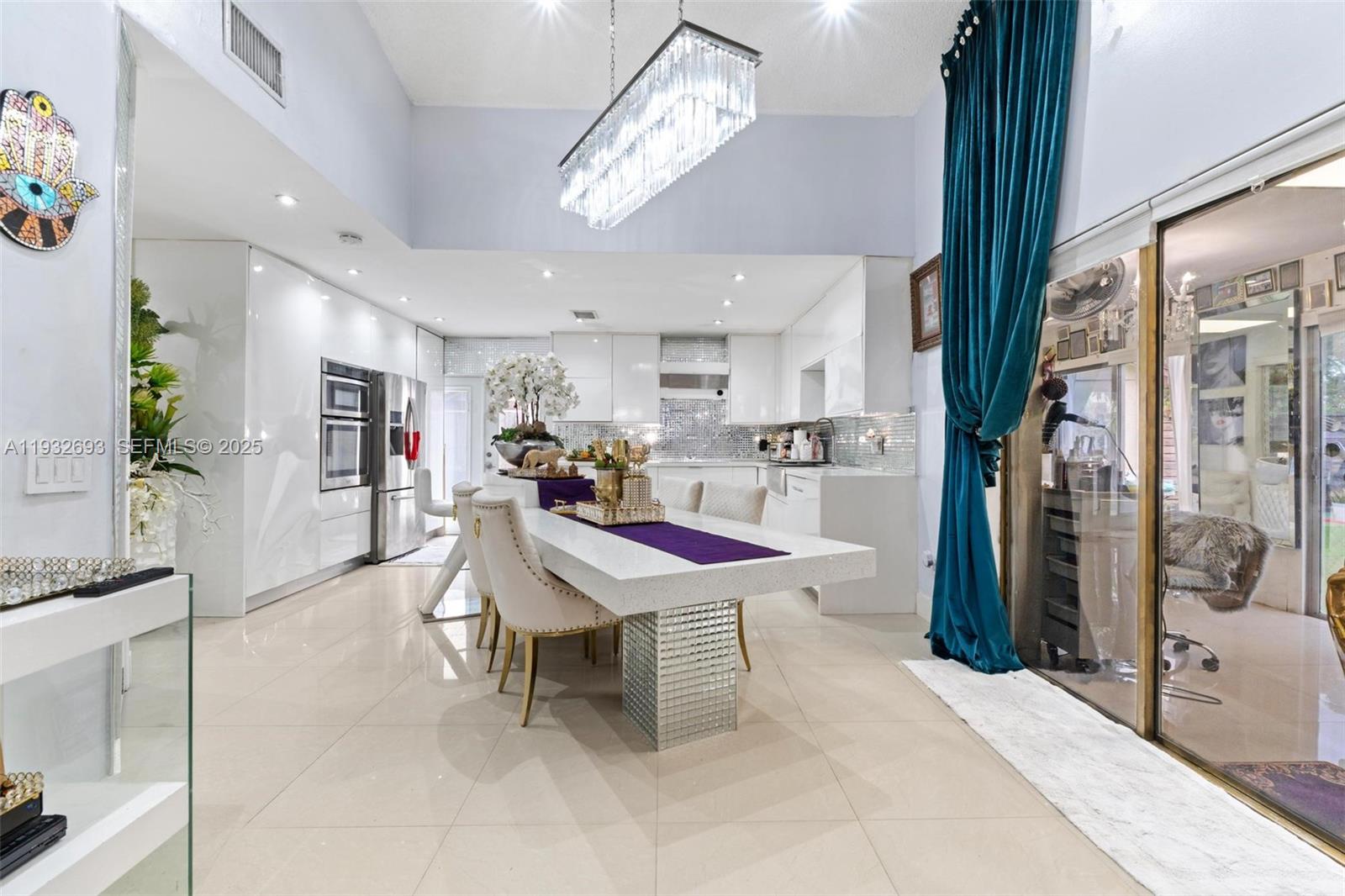 LAKES OF THE MEADOW SEC 1 - Residential