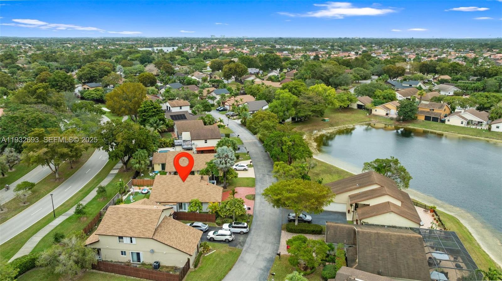 LAKES OF THE MEADOW SEC 1 - Residential