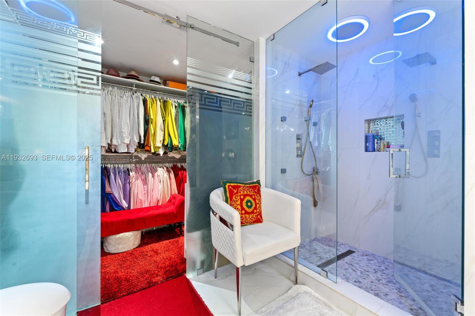 LAKES OF THE MEADOW SEC 1 - Residential