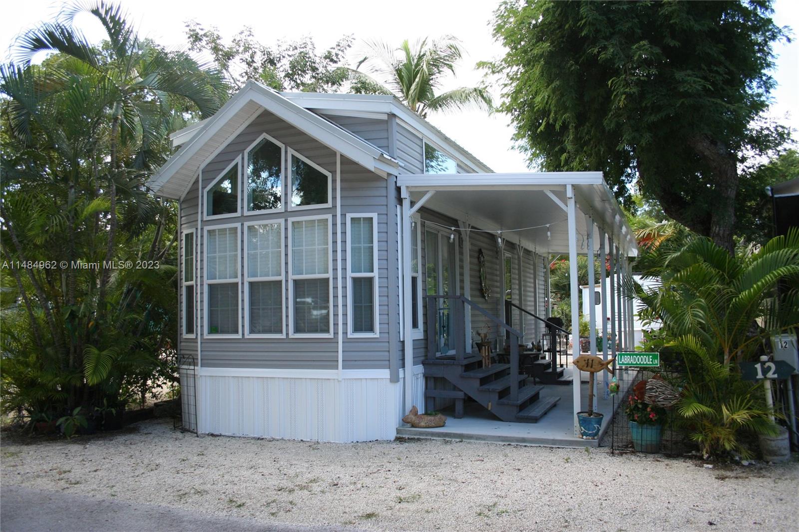 101551 Overseas Hwy Lot 11 Hwy, Key Largo, Monroe County, Florida - 2 Bedrooms  
1 Bathrooms - 