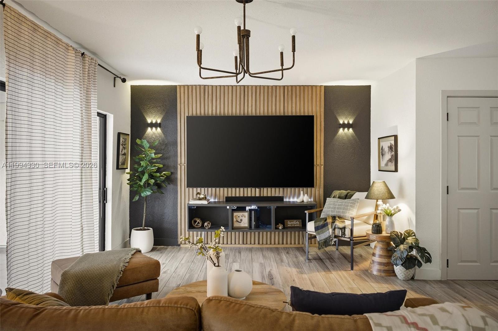 THE TWINS - Residential