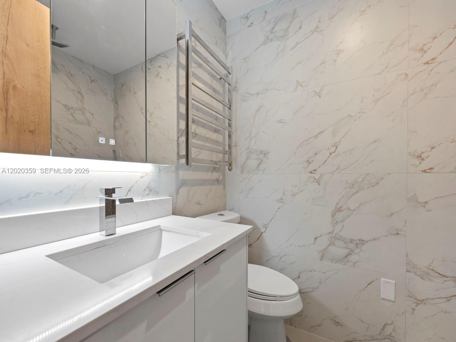 CORAL SPRINGS COUNTRY CLU - Residential