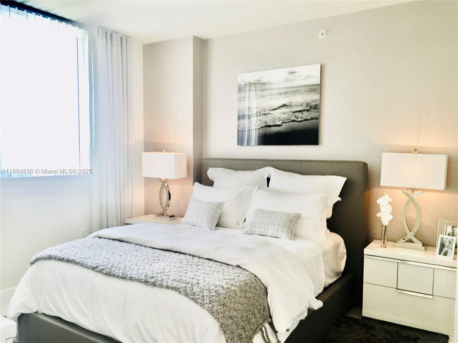 TERRAZAS RIVERPARK VILLAG - Residential Lease