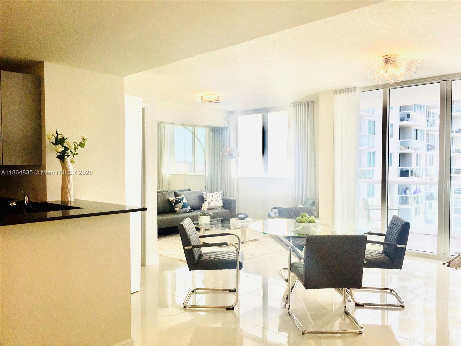 TERRAZAS RIVERPARK VILLAG - Residential Lease