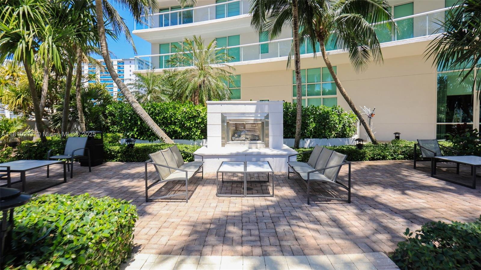 PLAZA AT OCEANSIDE (THE) - Residential