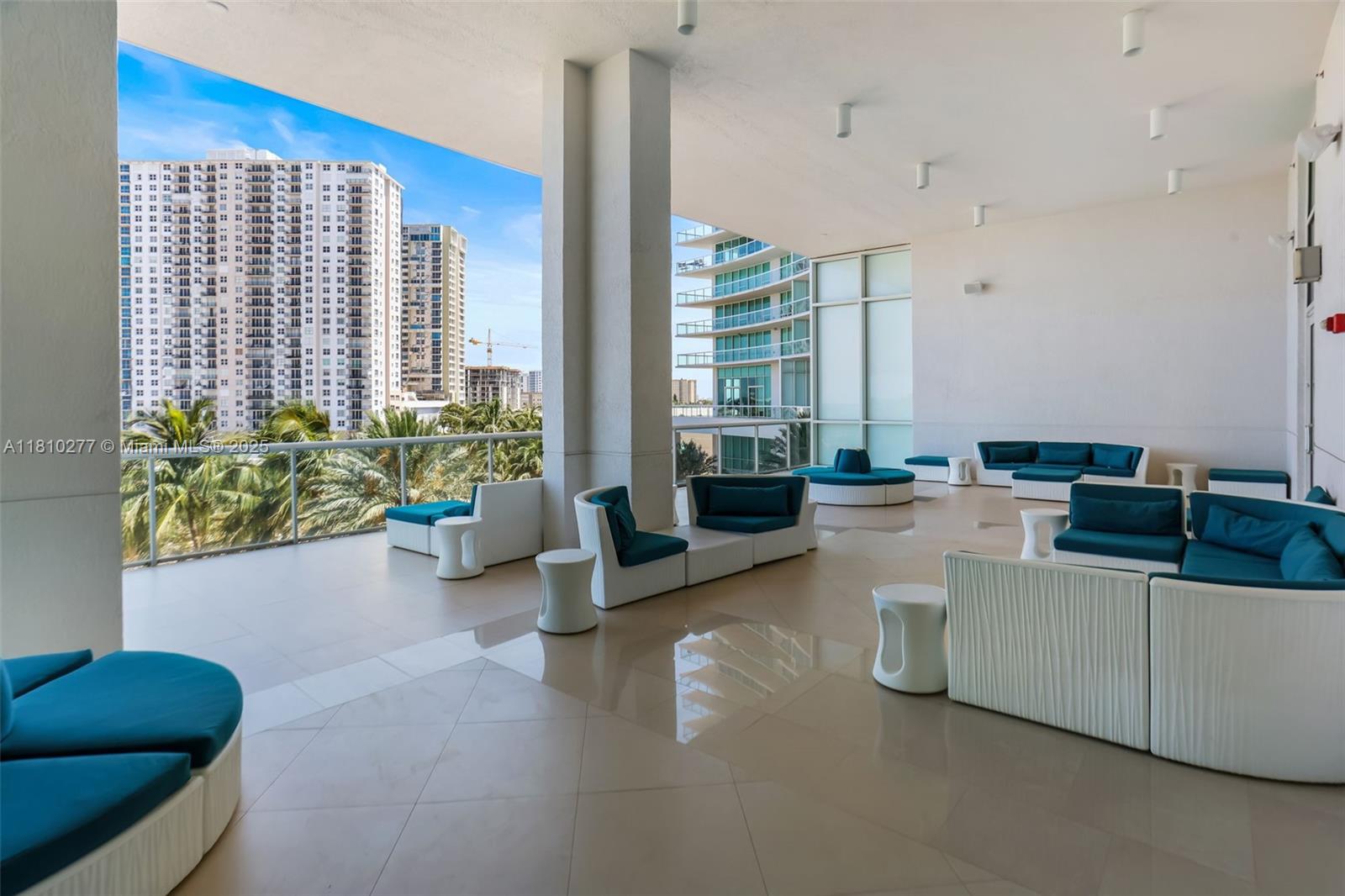 PLAZA AT OCEANSIDE (THE) - Residential