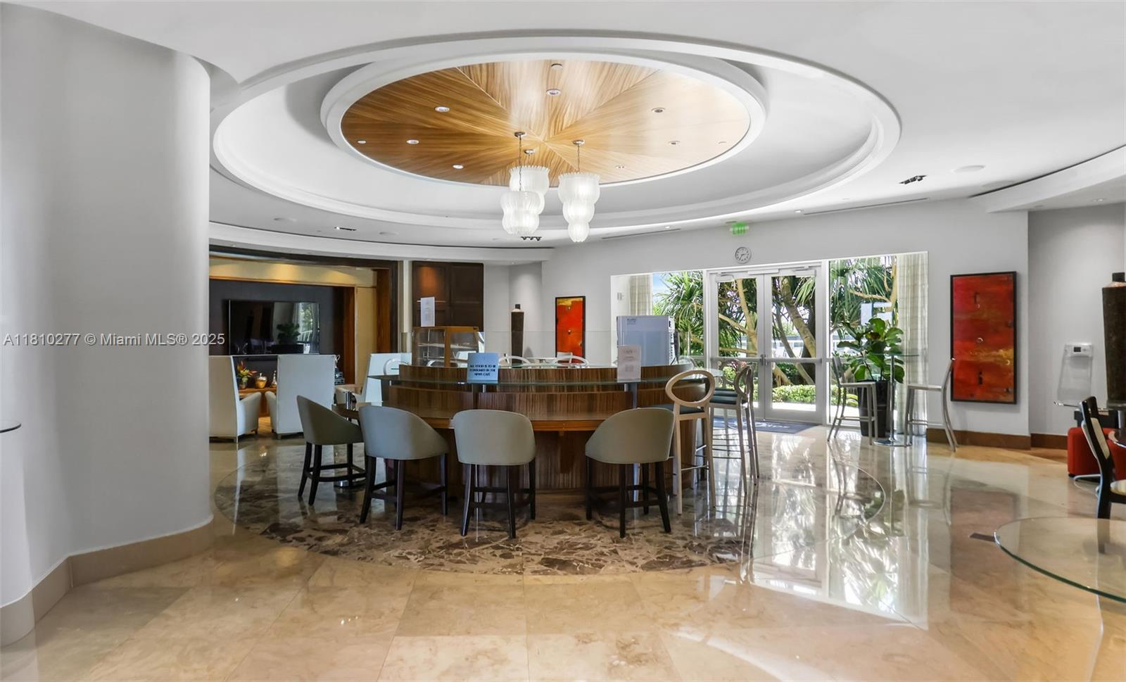 PLAZA AT OCEANSIDE (THE) - Residential