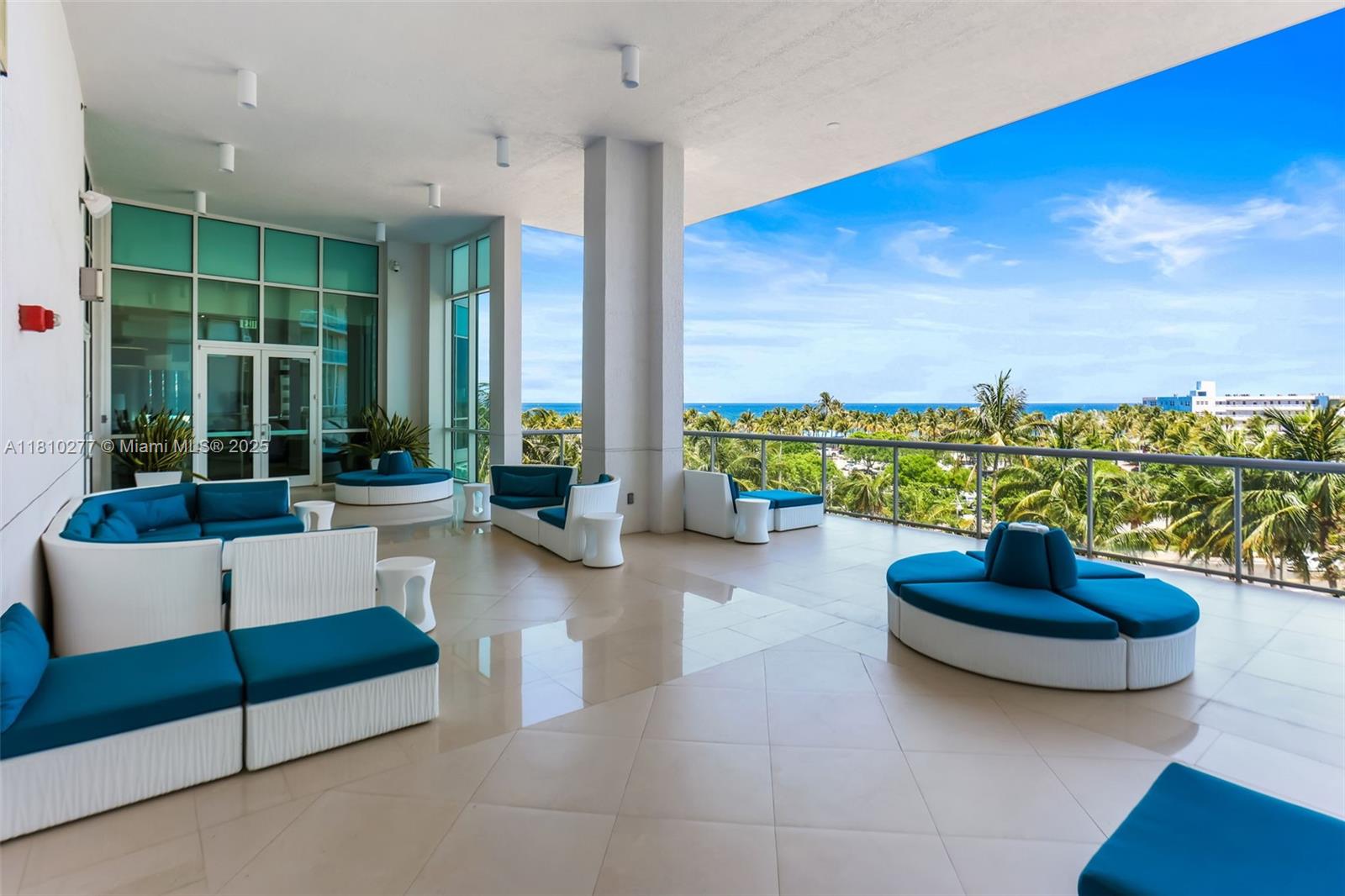 PLAZA AT OCEANSIDE (THE) - Residential