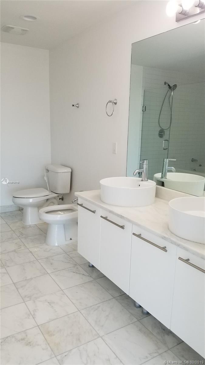 MARINA BLUE - Residential Lease