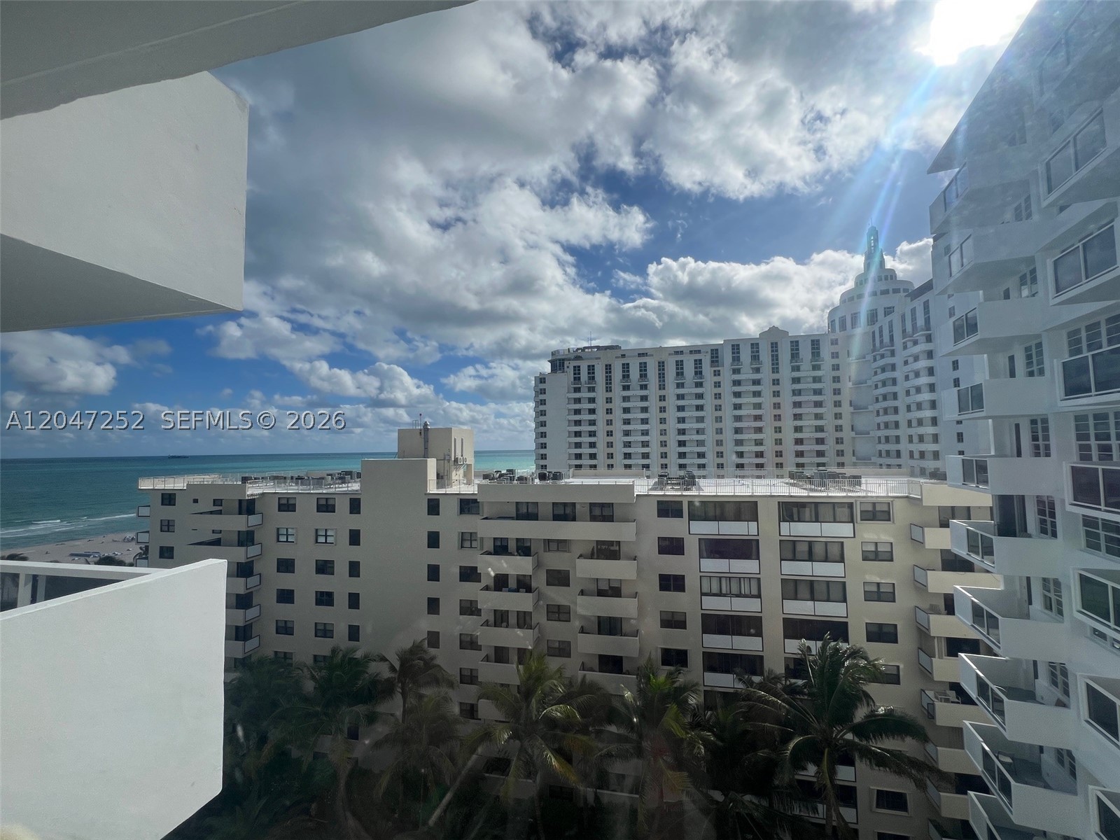 100 Lincoln Rd 1126
